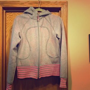 Lululemon Gray Scuba Swestshirt